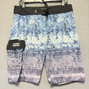 Salt Life SLX‎ QD Board Shorts Men's Blue Fish Scale Stripe Print Size 32